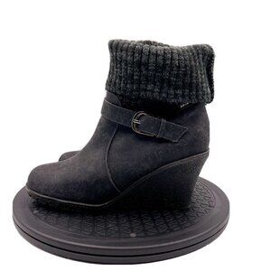 MUK LUKS WOMENS GEORGIA Knit Distressed Wedge BUCKLE STRAP ANKLE BOOTS Size 7